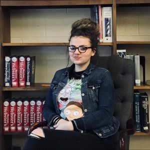 Meet your Posher, Mya